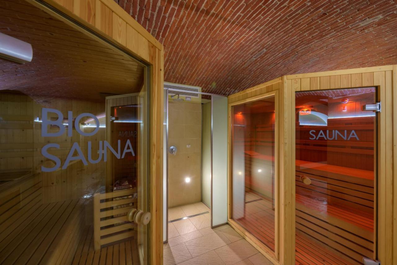 Residenza Porta Volta Aparthotel Milan Bagian luar foto