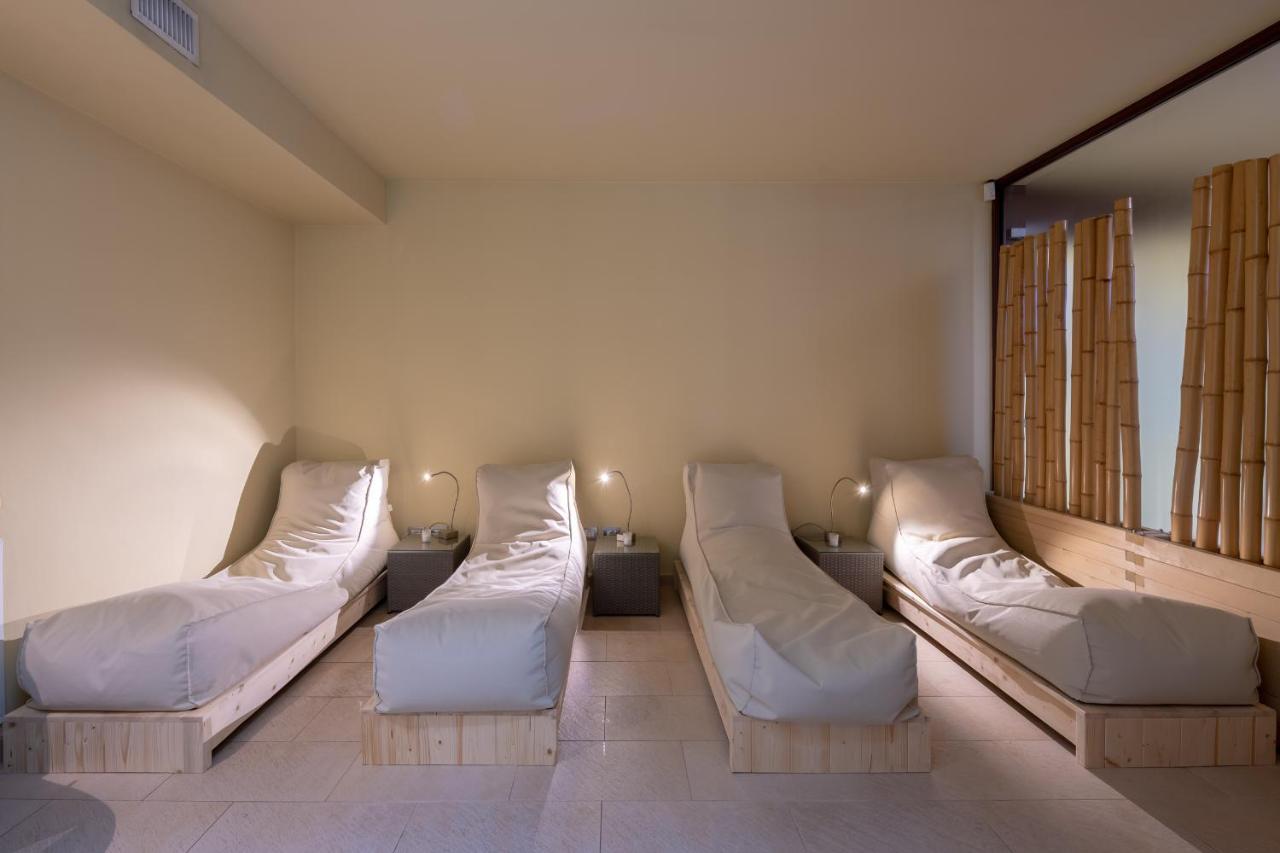 Residenza Porta Volta Aparthotel Milan Bagian luar foto